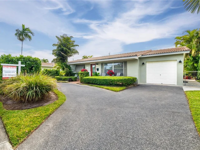 3910 SW 124th Ct, Miami FL 33175