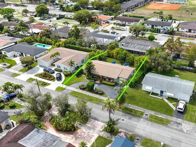 3910 SW 124th Ct, Miami FL 33175