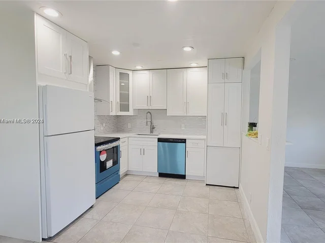 1030 Carver Avenue, West Palm Beach FL 33401