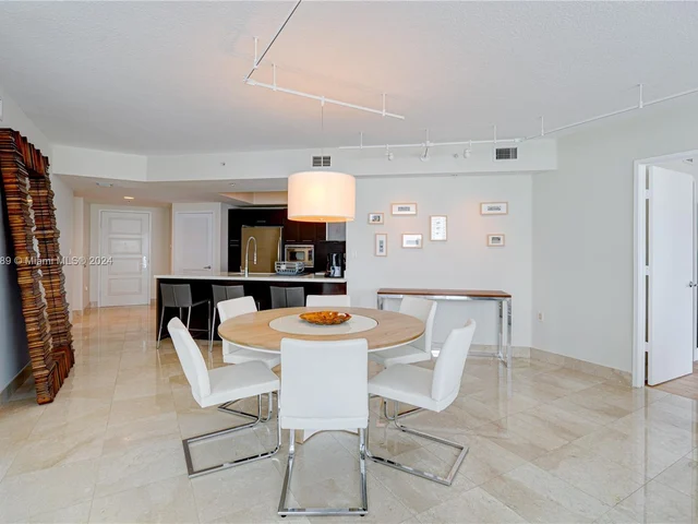 200 Sunny Isles Blvd # 1702, Sunny Isles Beach FL 33160