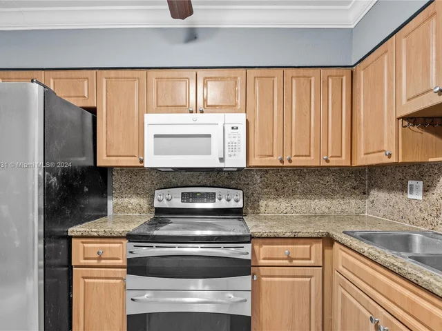 3010 NW 95th Ter, Miami FL 33147