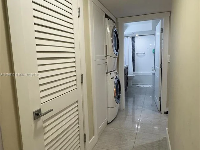 13953 Kendale Lakes Cir # 208B, Miami FL 33183