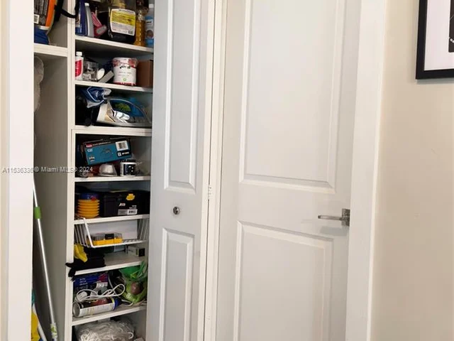 13953 Kendale Lakes Cir # 208B, Miami FL 33183