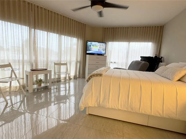 13953 Kendale Lakes Cir # 208B, Miami FL 33183