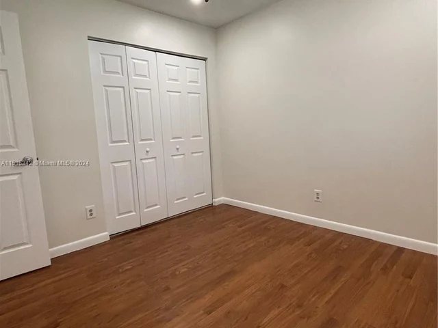 10336 NW 8th St # 204, Pembroke Pines FL 33026