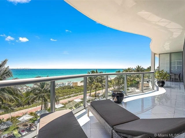 6799 Collins Ave # 304, Miami Beach FL 33141