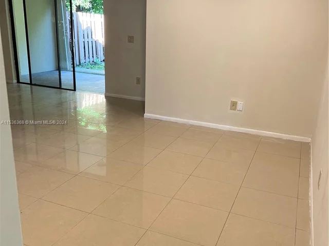 9451 SW 151st Ave # 0, Miami FL 33196