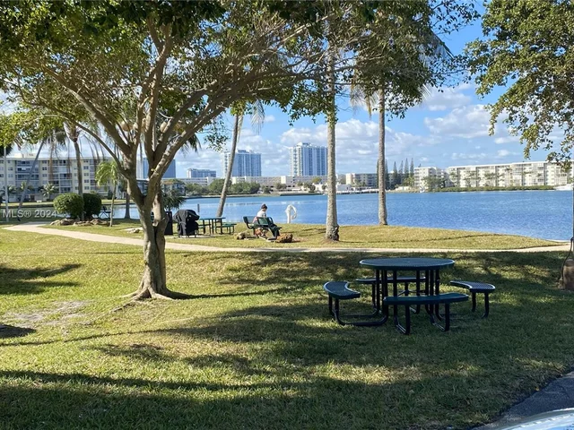 18181 NE 31st Ct # 804, Aventura FL 33160