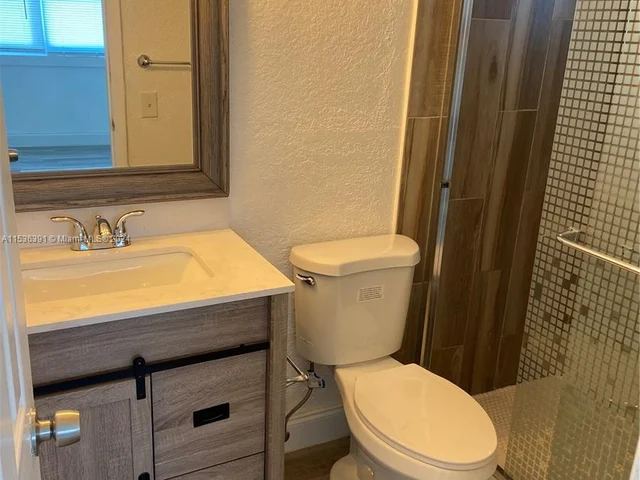 501 N 24th Ave # 2, Hollywood FL 33020