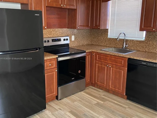 501 N 24th Ave # 2, Hollywood FL 33020