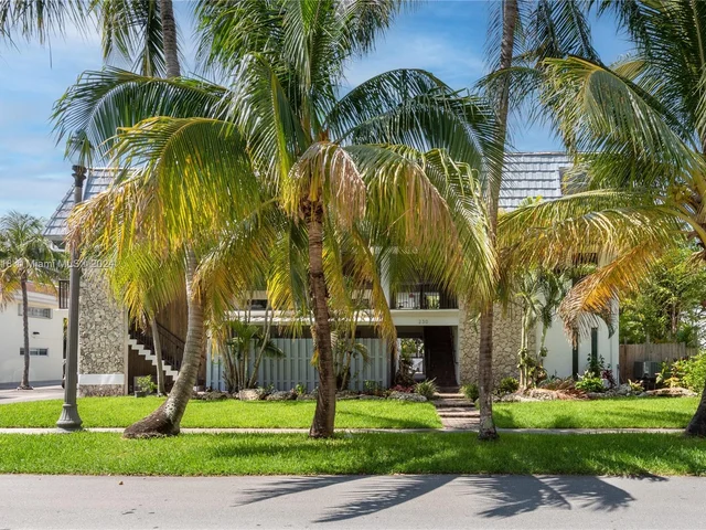 230 Sunrise Dr # 1, Key Biscayne FL 33149