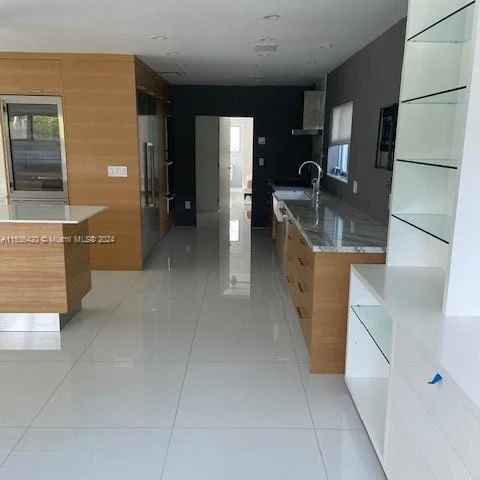 1000 N Shore Dr # 0, Miami Beach FL 33141