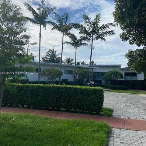 1000 N Shore Dr # 0, Miami Beach FL 33141