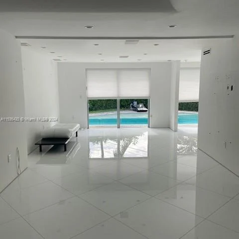 1000 N Shore Dr # 0, Miami Beach FL 33141