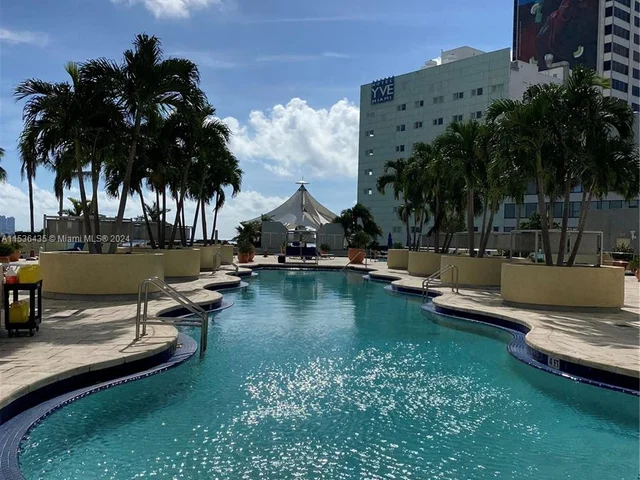 244 Biscayne Blvd # 3205, Miami FL 33132