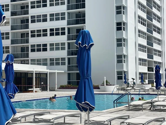 1880 S Ocean Dr # 803, Hallandale Beach FL 33009