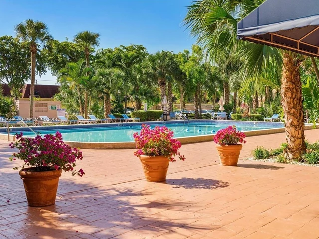 801 NW 47th Ave # 415W, Miami FL 33126