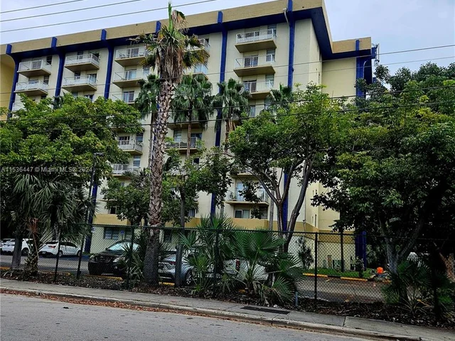 801 NW 47th Ave # 415W, Miami FL 33126