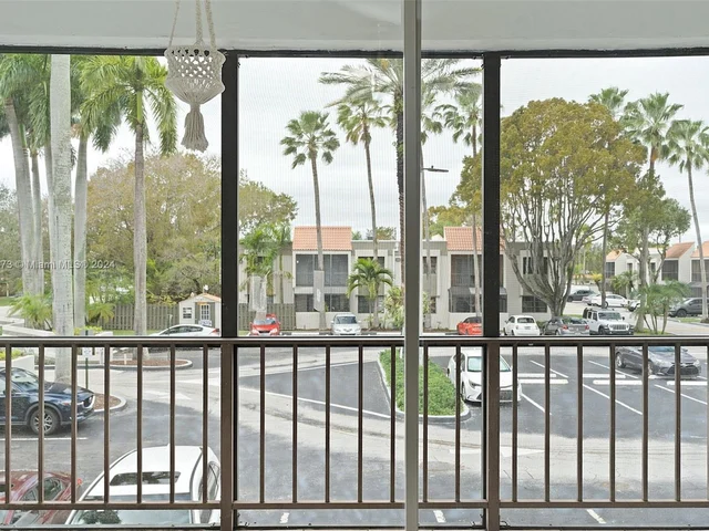 7907 SW 104th St # 202H, Miami FL 33156