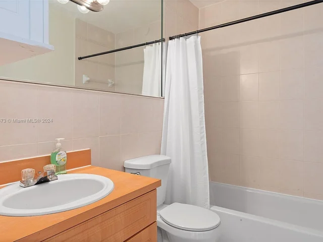 7907 SW 104th St # 202H, Miami FL 33156