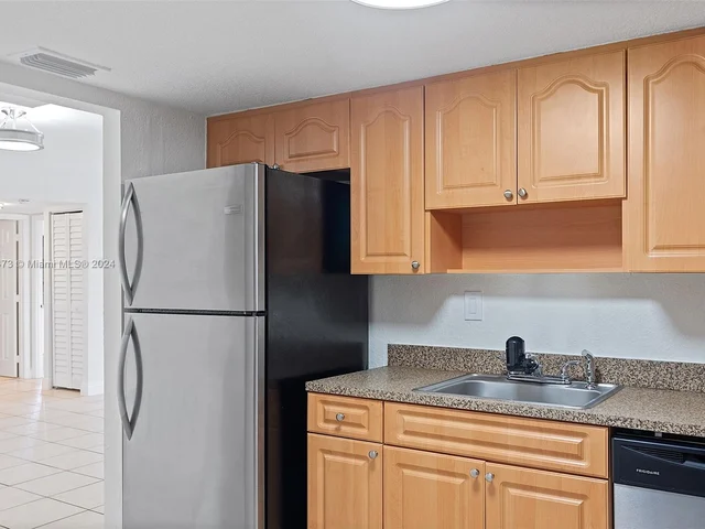 7907 SW 104th St # 202H, Miami FL 33156