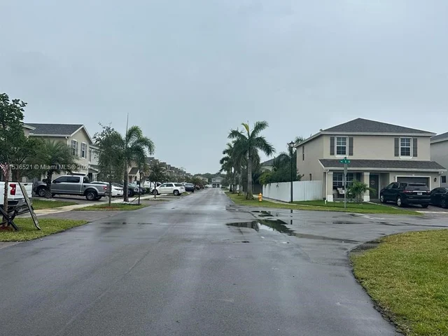 630 NE 5th Ter, Florida City FL 33034