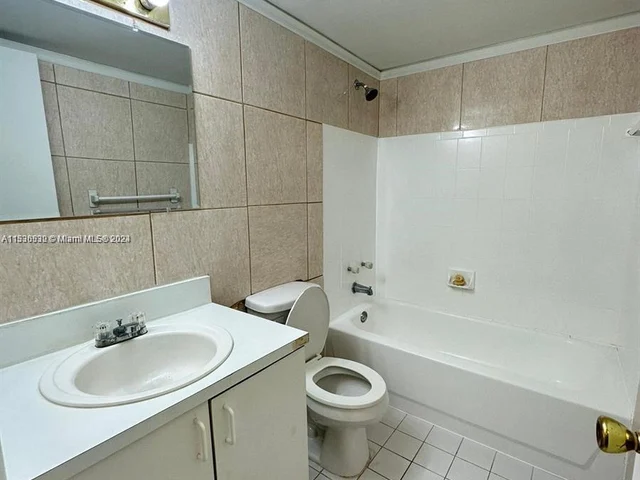 291 NW 177th St # 216, Miami Gardens FL 33169