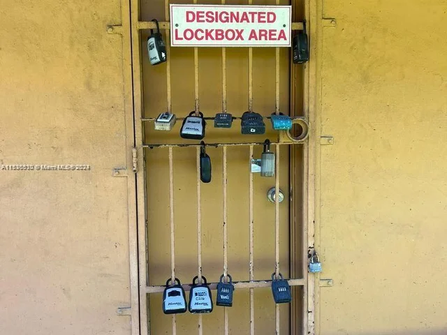 291 NW 177th St # 216, Miami Gardens FL 33169