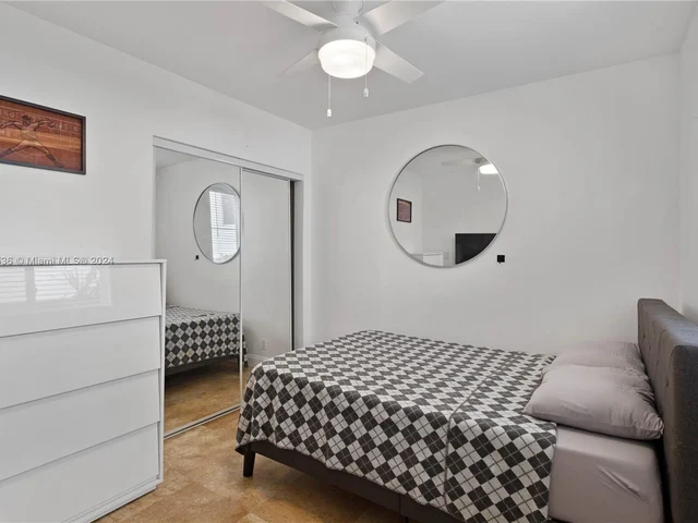 325 Meridian Ave # 5, Miami Beach FL 33139