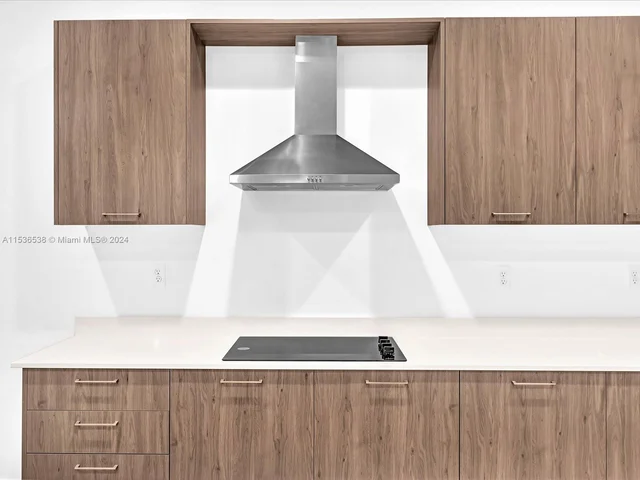 10456 SW 57th Ct, Cooper City FL 33328