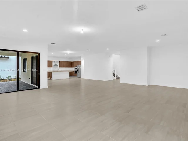 10456 SW 57th Ct, Cooper City FL 33328