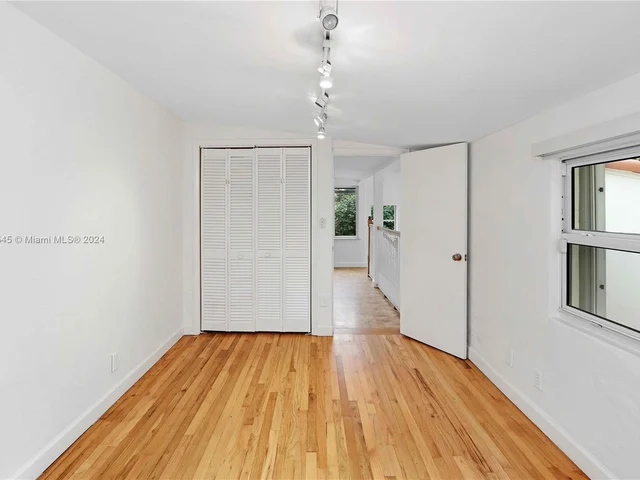 335 SW 31st Rd, Miami FL 33129