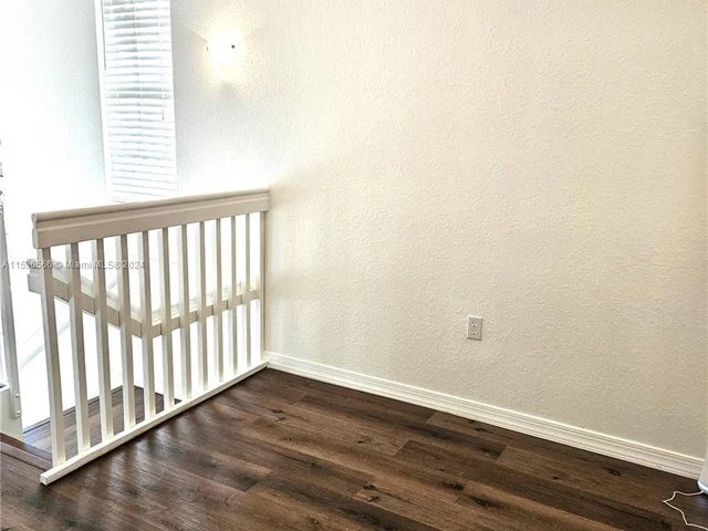 261 Las Brisas Cir # 261, Sunrise FL 33326