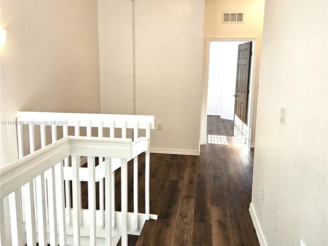 261 Las Brisas Cir # 261, Sunrise FL 33326