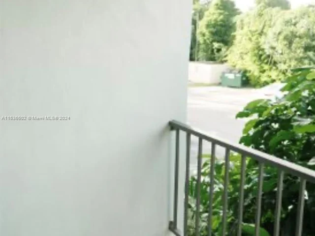 8277 SW 128th St # 203, Pinecrest FL 33156