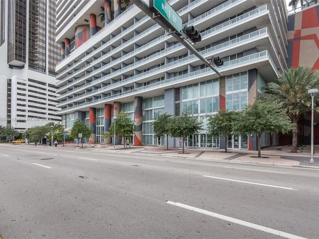 50 Biscayne Blvd # 5007, Miami FL 33132