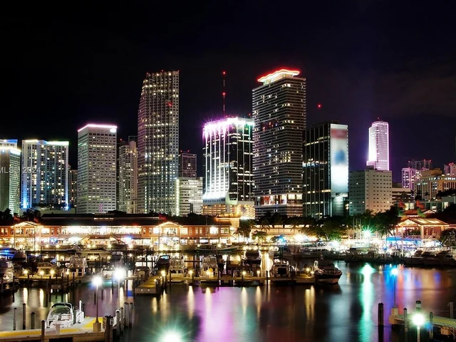 50 Biscayne Blvd # 5007, Miami FL 33132