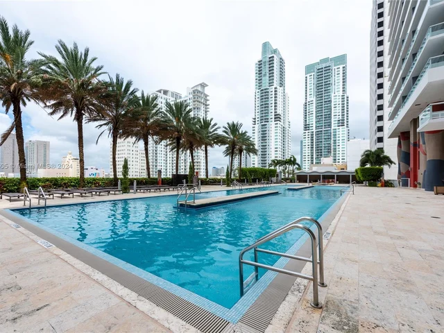 50 Biscayne Blvd # 5007, Miami FL 33132