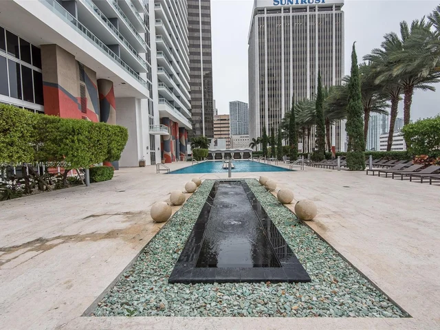 50 Biscayne Blvd # 5007, Miami FL 33132