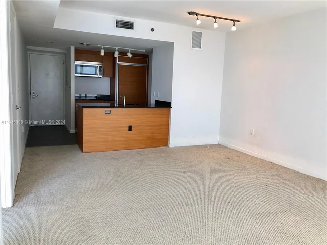 50 Biscayne Blvd # 5007, Miami FL 33132