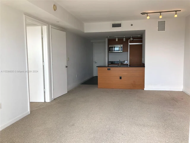 50 Biscayne Blvd # 5007, Miami FL 33132