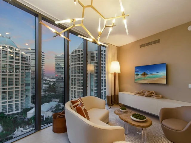 2831 S Bayshore Dr # 1505, Miami FL 33133