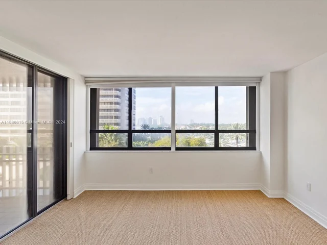 3 Grove Isle Dr # C506, Miami FL 33133