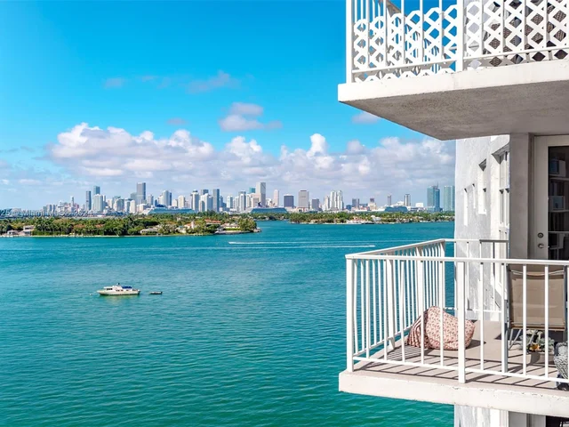 1228 West Ave # 1012, Miami Beach FL 33139