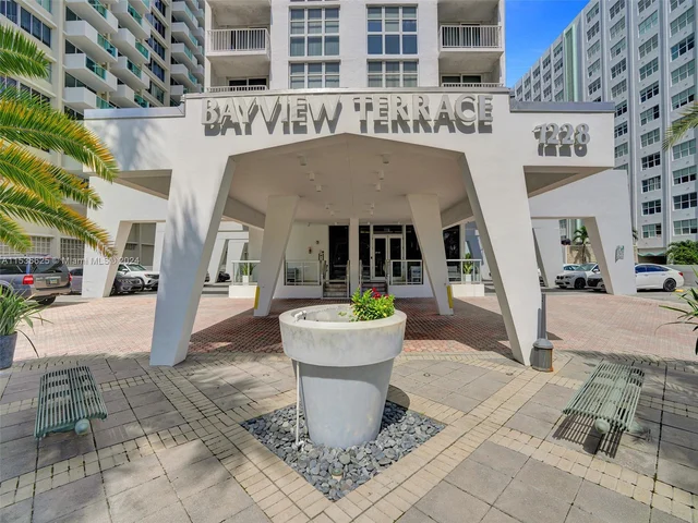 1228 West Ave # 1012, Miami Beach FL 33139