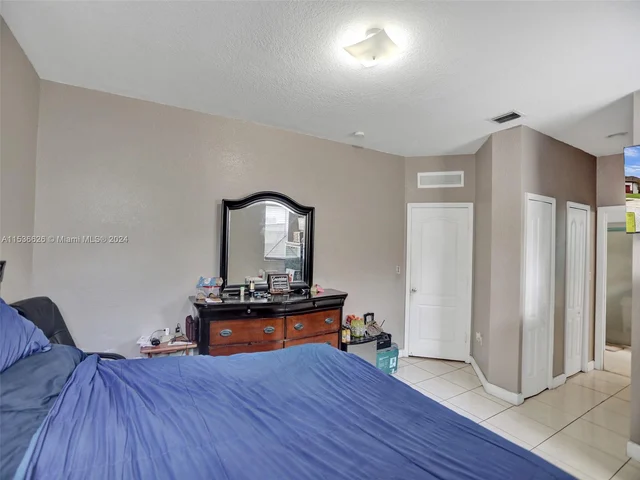 25434 SW 134th Pl, Homestead FL 33032