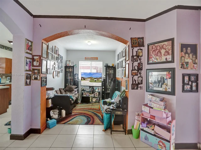 25434 SW 134th Pl, Homestead FL 33032