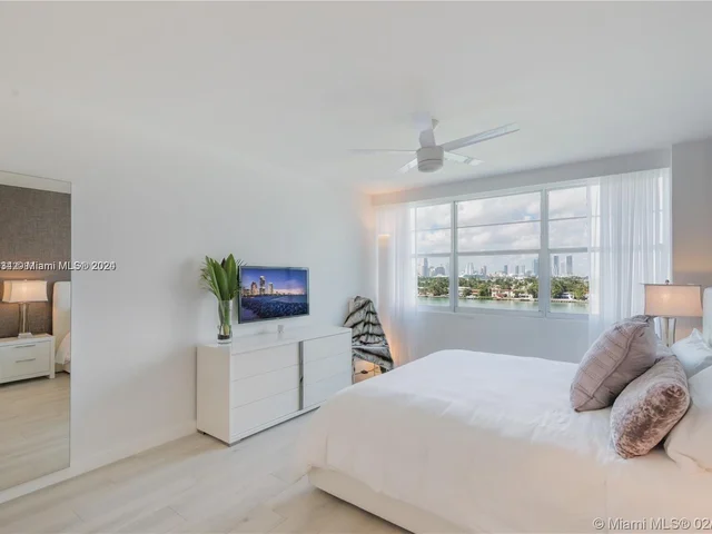 3 Island Ave # 09D, Miami Beach FL 33139