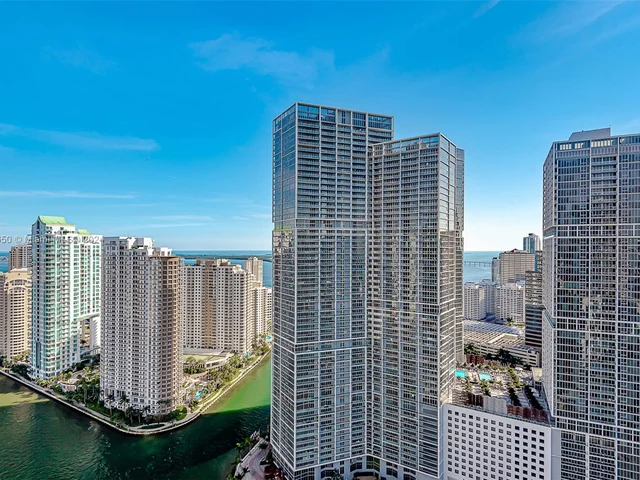 200 Biscayne Boulevard Way # 3907, Miami FL 33131