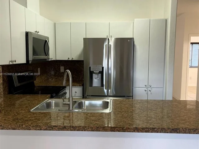 16376 SW 44th Way # 16376, Miami FL 33185